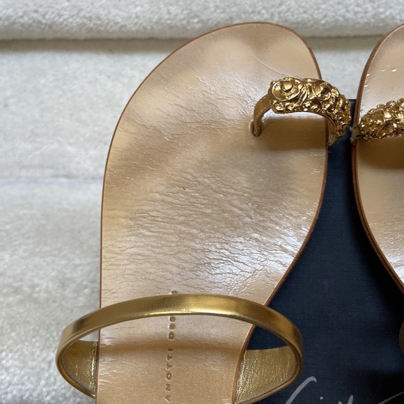 giuseppe zanotti toe ring sandals - Picture 3 of 10